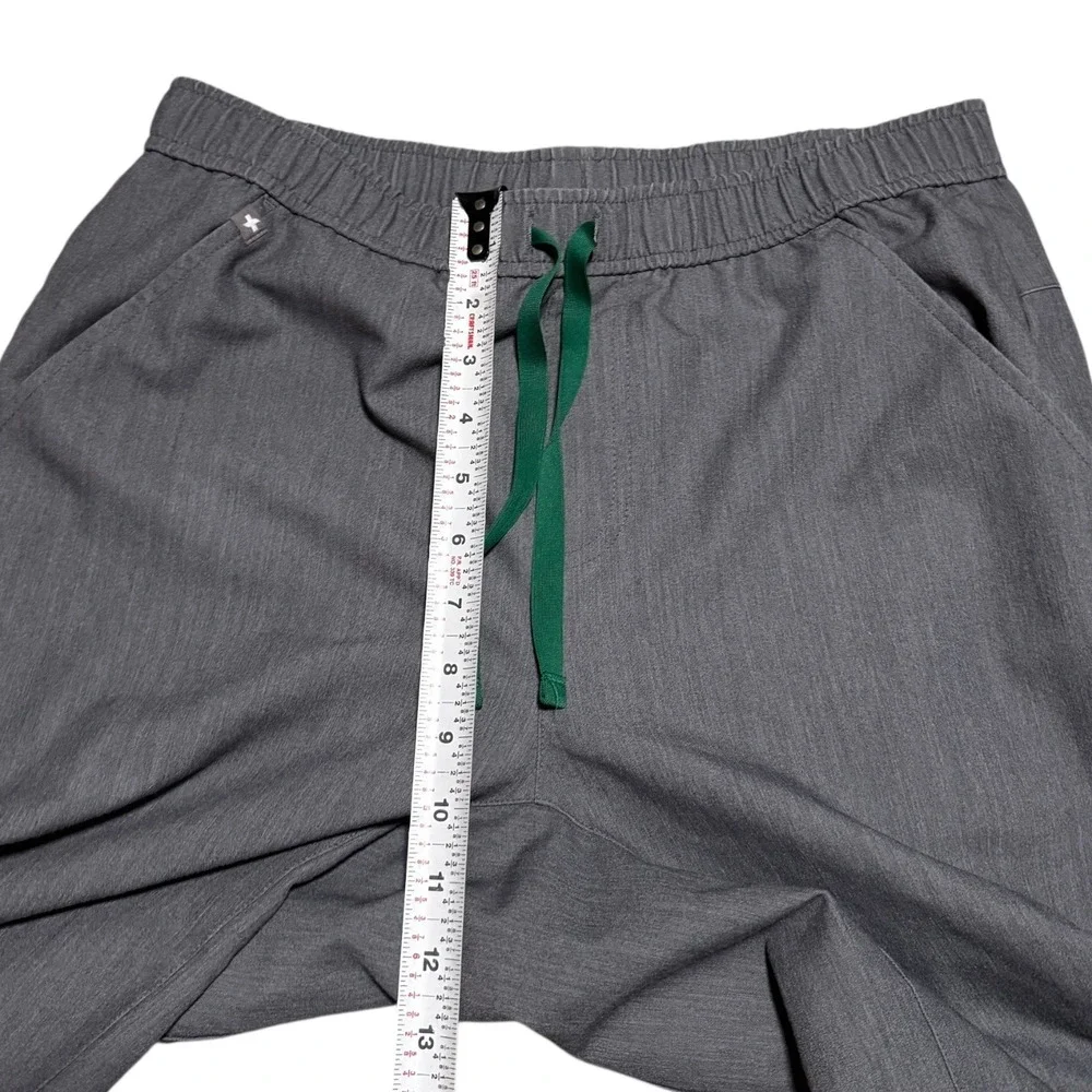 Figs Technical Collection Men's Tansen Jogger Scrub Nursing Gray Bottoms Men's M